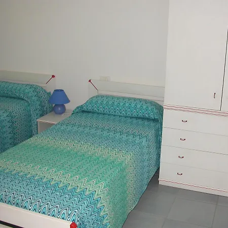 Zeus Family Beach Apartment Daire *